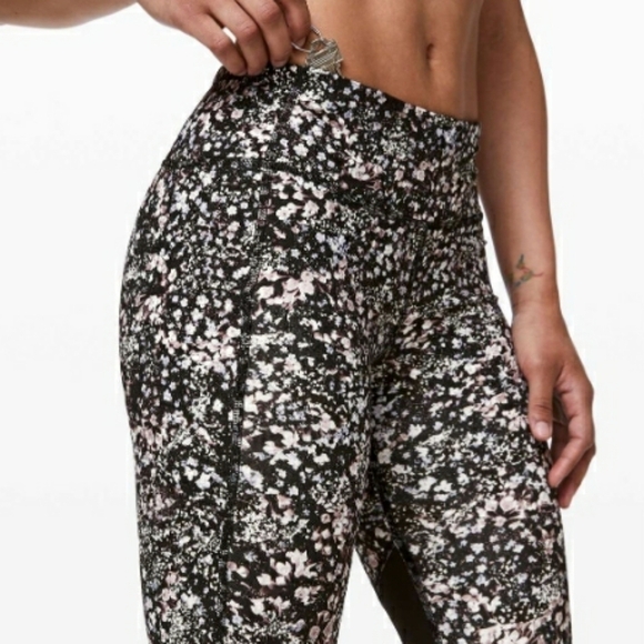 Lululemon Pace Rival Crop *22" Floral Spritz Multi / Black Size 6 - Picture 11 of 12